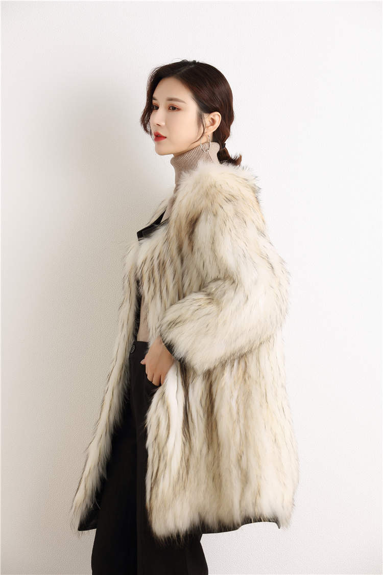 High Quality Long Womens Winter Coat Raccoon Fur Coats And Jacket For Woman Thick And Warm Fur Coat