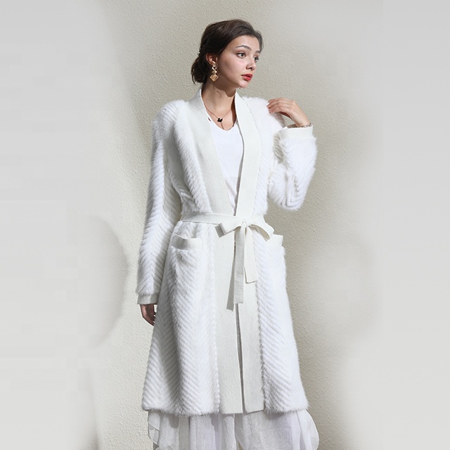 Fashionable Women's mink coat (custom women's mink coat)