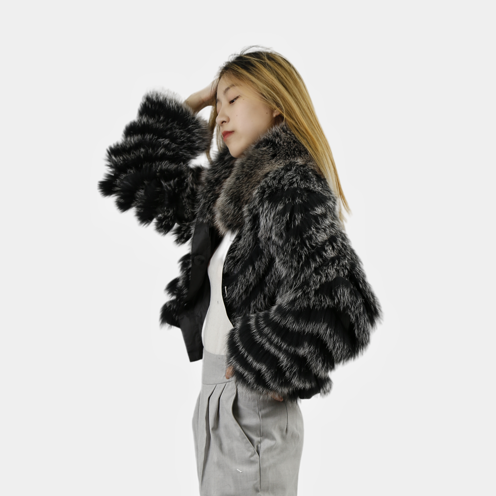 New Winter Coat Jacket Women Fur Coat Short Style Genuine Fox Fur Coat With Detachable Fur Collar