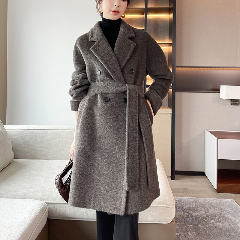 Haute couture wholesale New design vicunavicuna velvet coat Europe popular loose keep warm women's w