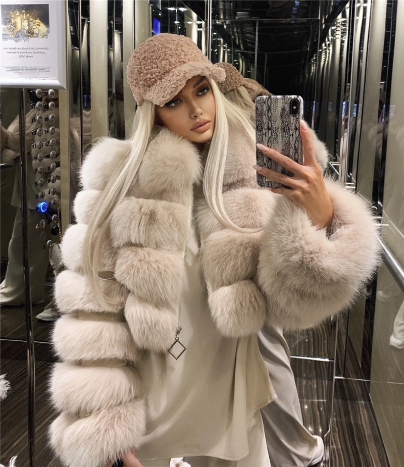 Women's Luxury Leather Jacket Fashion Style Female Real Fox Fur Coats Short Warm Coat