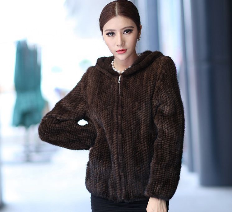 YR734 Classique Style Ladies Real Mink Tail Hand Knit Hooded Jacket