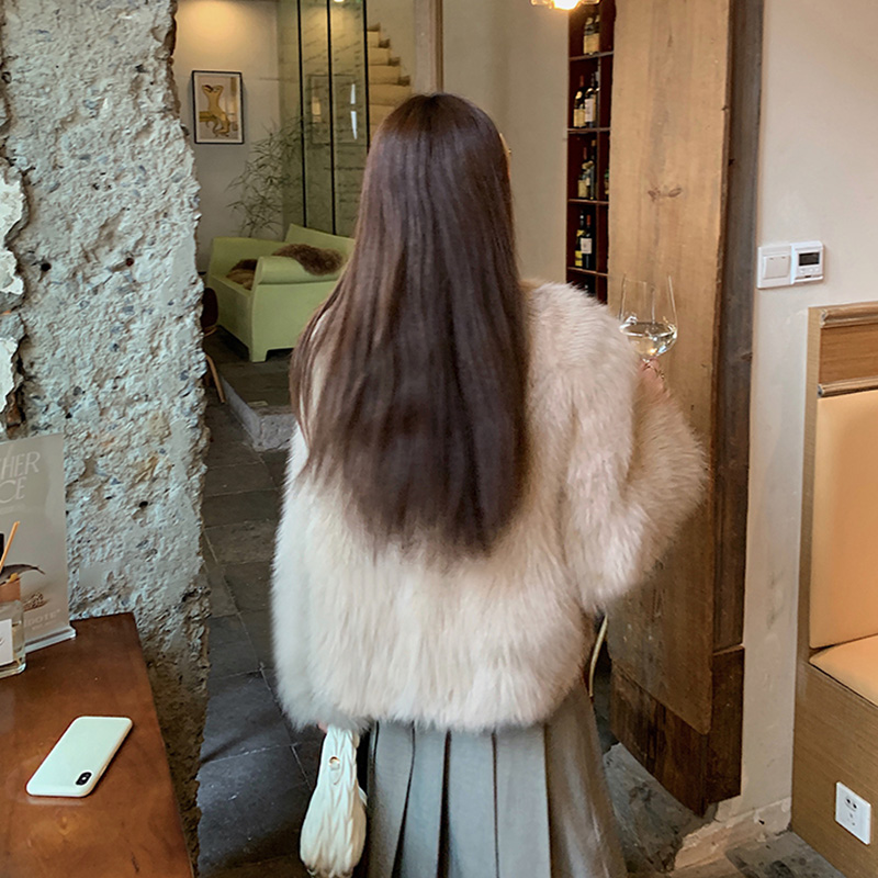 Hot Selling Winter Ladies Crop Fur Coat Thick Warm Real Fox Fur Jacket Women