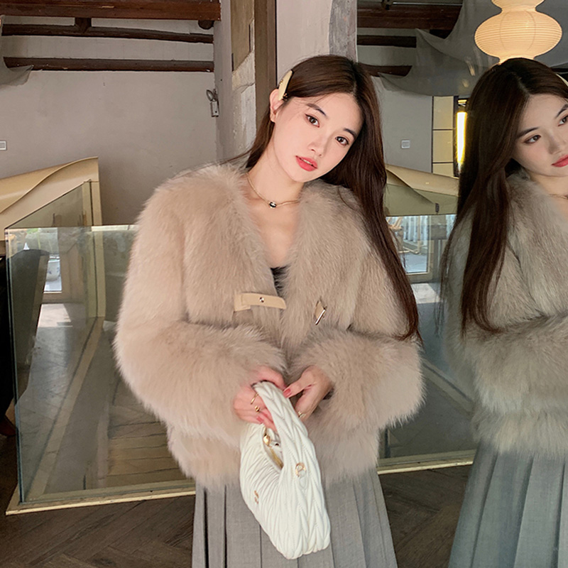 Hot Selling Winter Ladies Crop Fur Coat Thick Warm Real Fox Fur Jacket Women