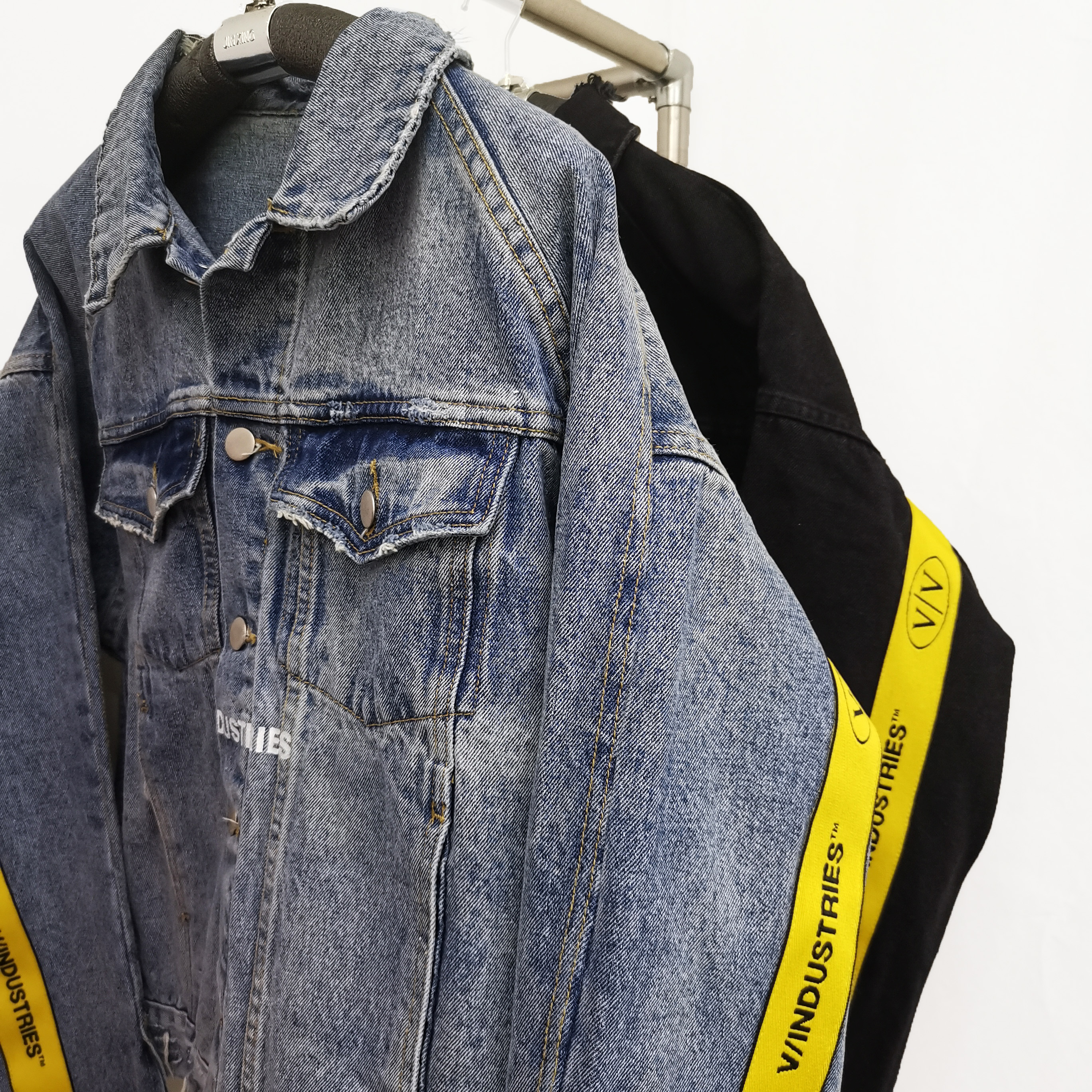 2021 Fashion Autumn Special Design Bump Woven Belt 100% Cotton Jeans Jackets For Women