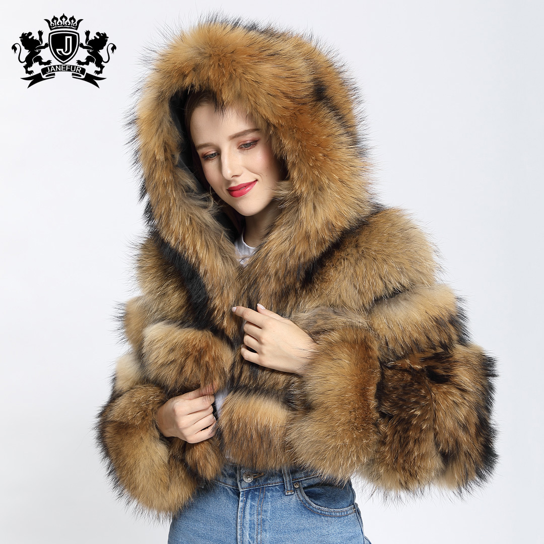 Long Sleeves Fashion Outerwear Winter Natural Furry Hooded Jacket Women Real Raccoon Fur Short Coat