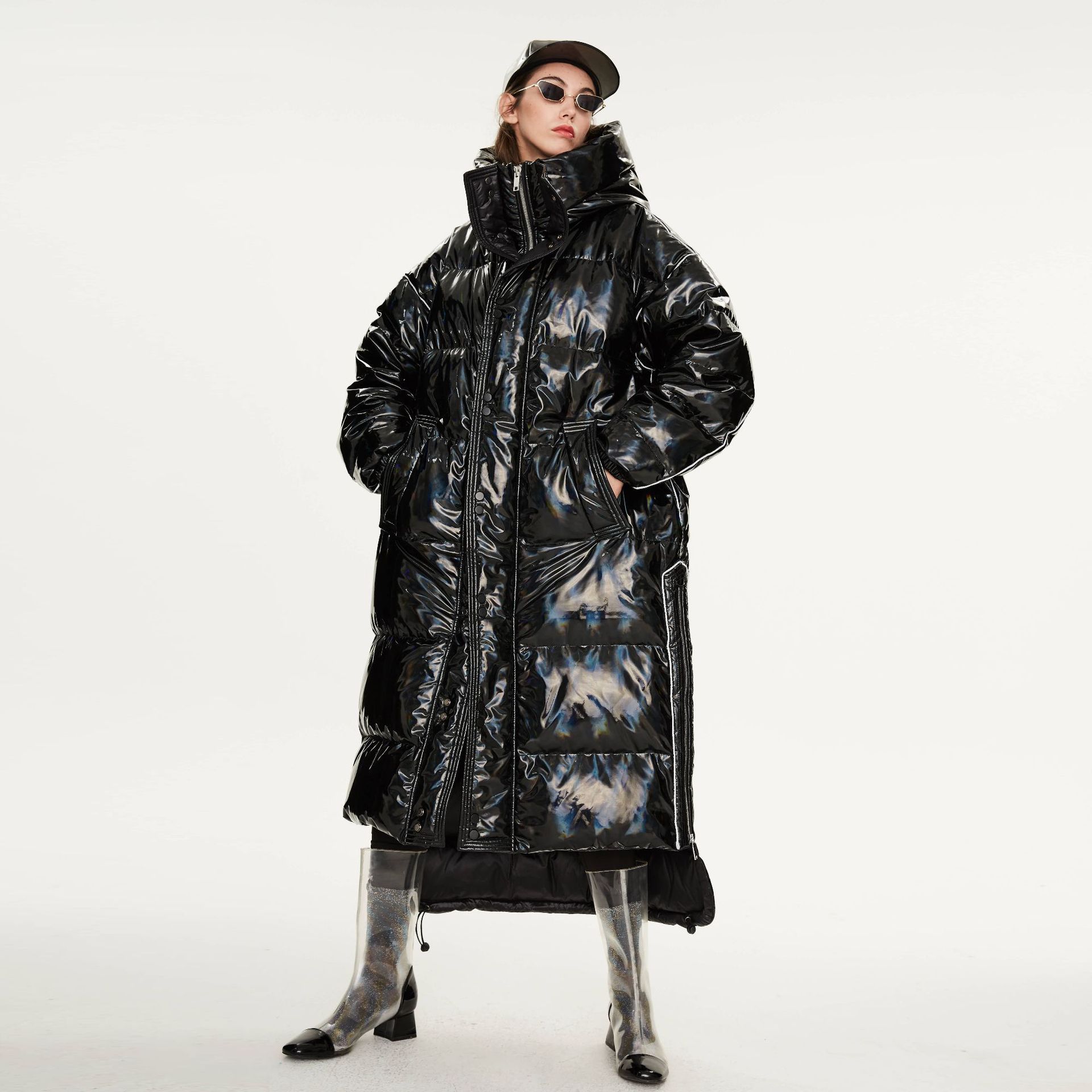 2022 Hot Style Fashion Warm Winter Extra Long and Thick Coat Puffer Jacket Quilted Down Coat for Wom