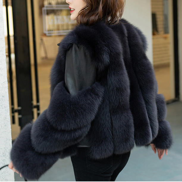 New Arrival Women's Fashion Fox Fur Coats Real Full Pelt Fox Fur Outerwear Genuine Sheepskin Natural