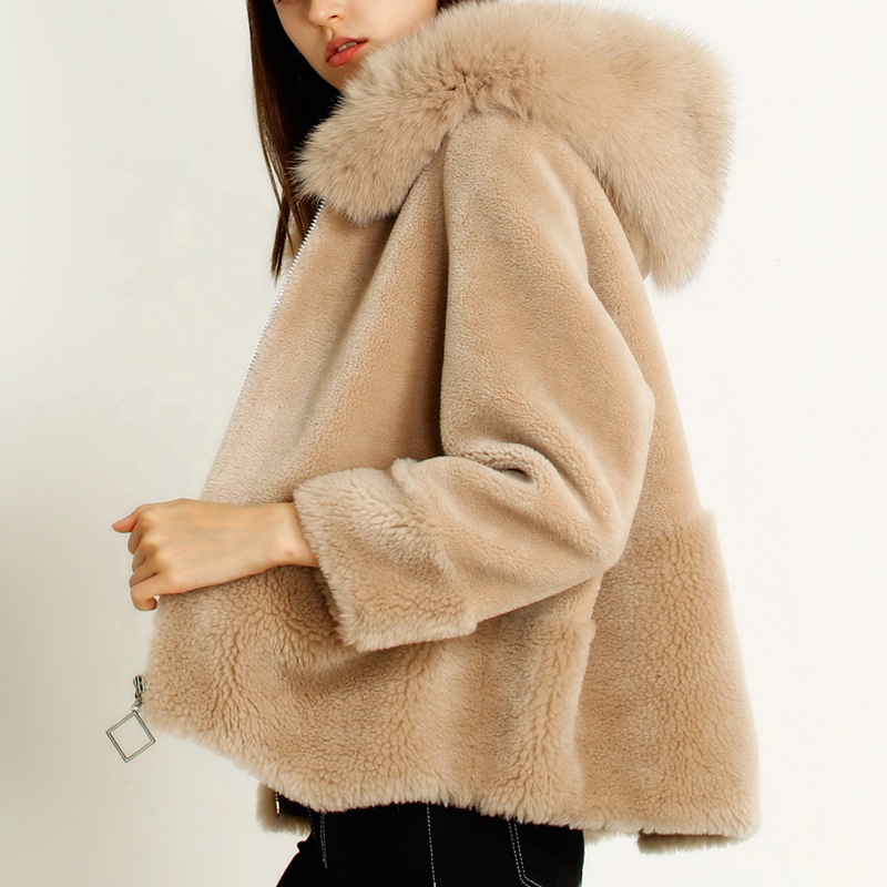 New product fashion warm lamb clothes Winter Coat short woman Mongolian Sheep Fur Coat