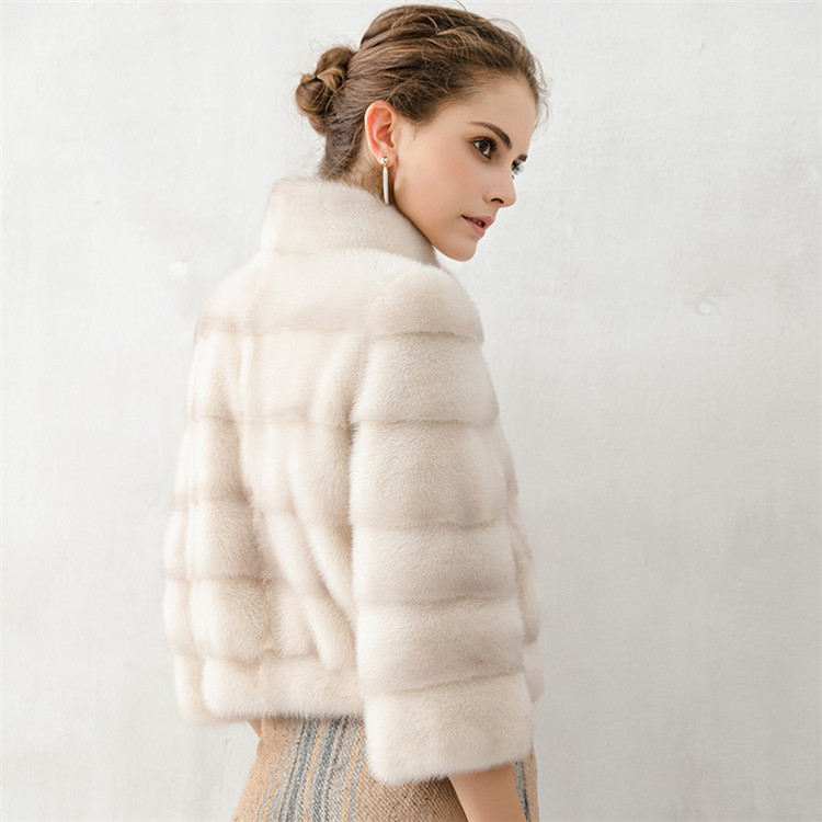 YQ270 free shipping Winter Women mink fur coat