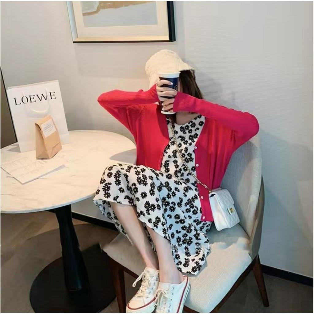 Korean Fashion Women dress Daisy Floral Dress Sling dress Black dress Long Dress Beach dress 现货 韩版 时