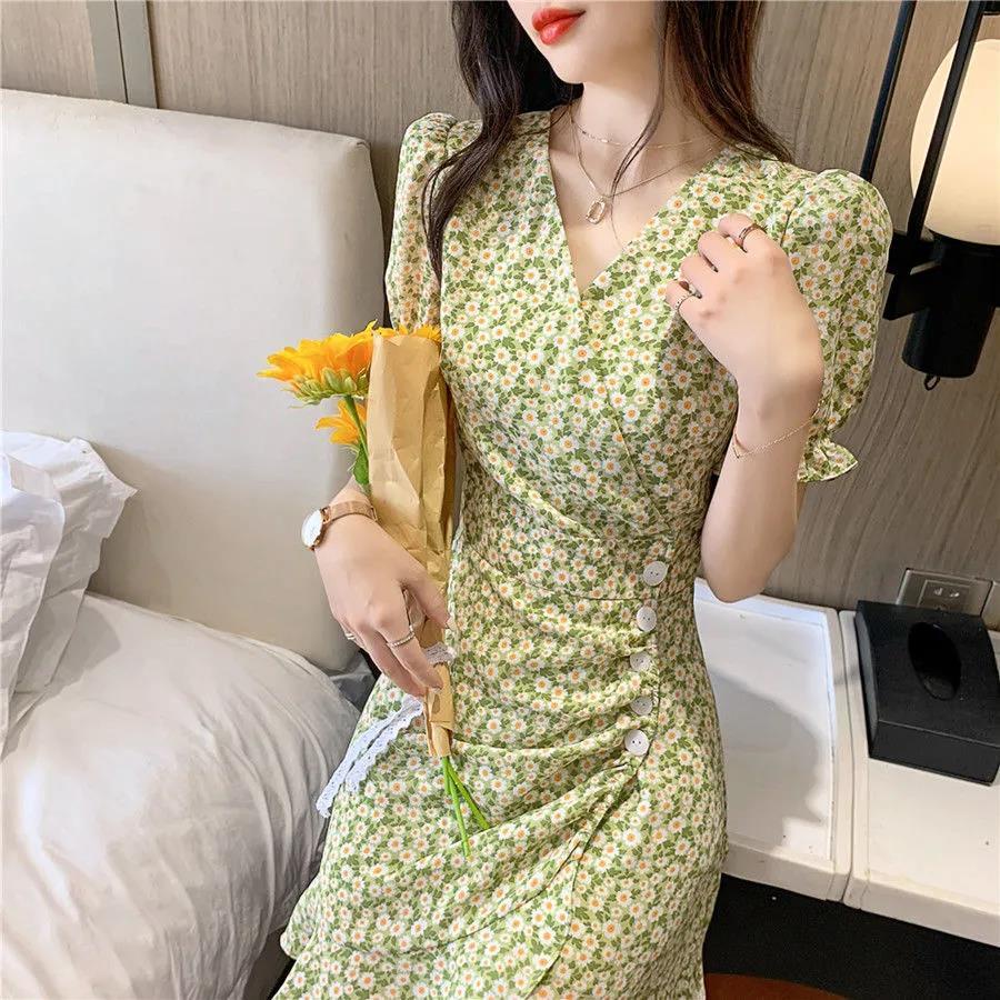 Shorts and dresses for women super fairy puff sleeve skirt women 2022 pleated skirt green daisy flor