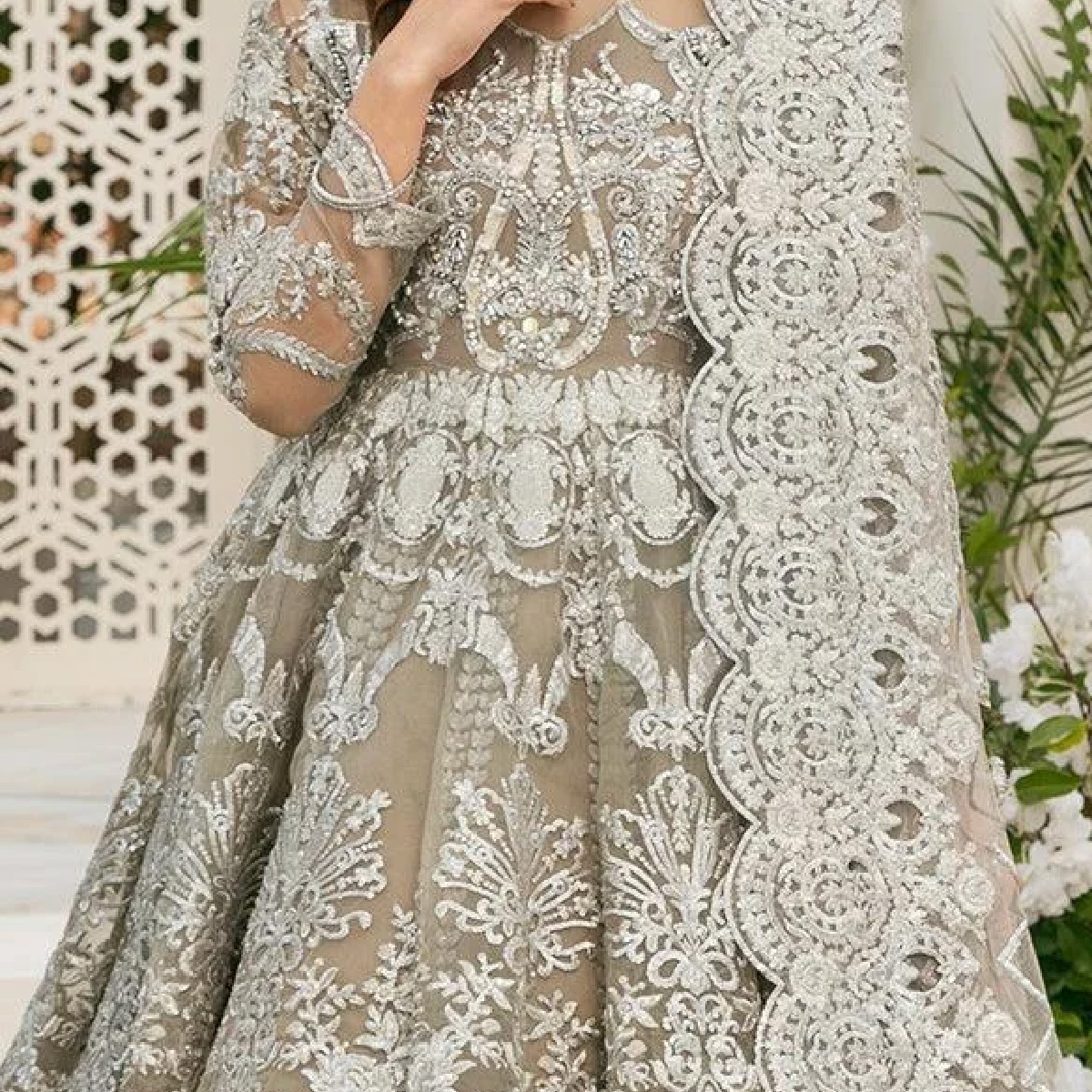 Wedding Wear New Fashion Women Party Clothes Boutique Dress New Embroidery Design Lightweight Boutiq