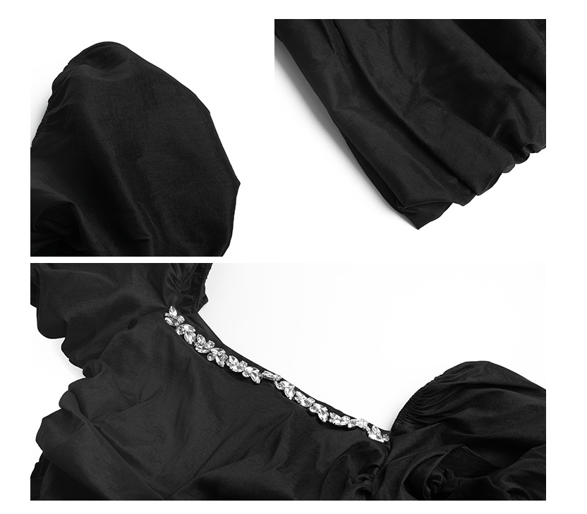 2022 Slim dress with square collar and hip bag