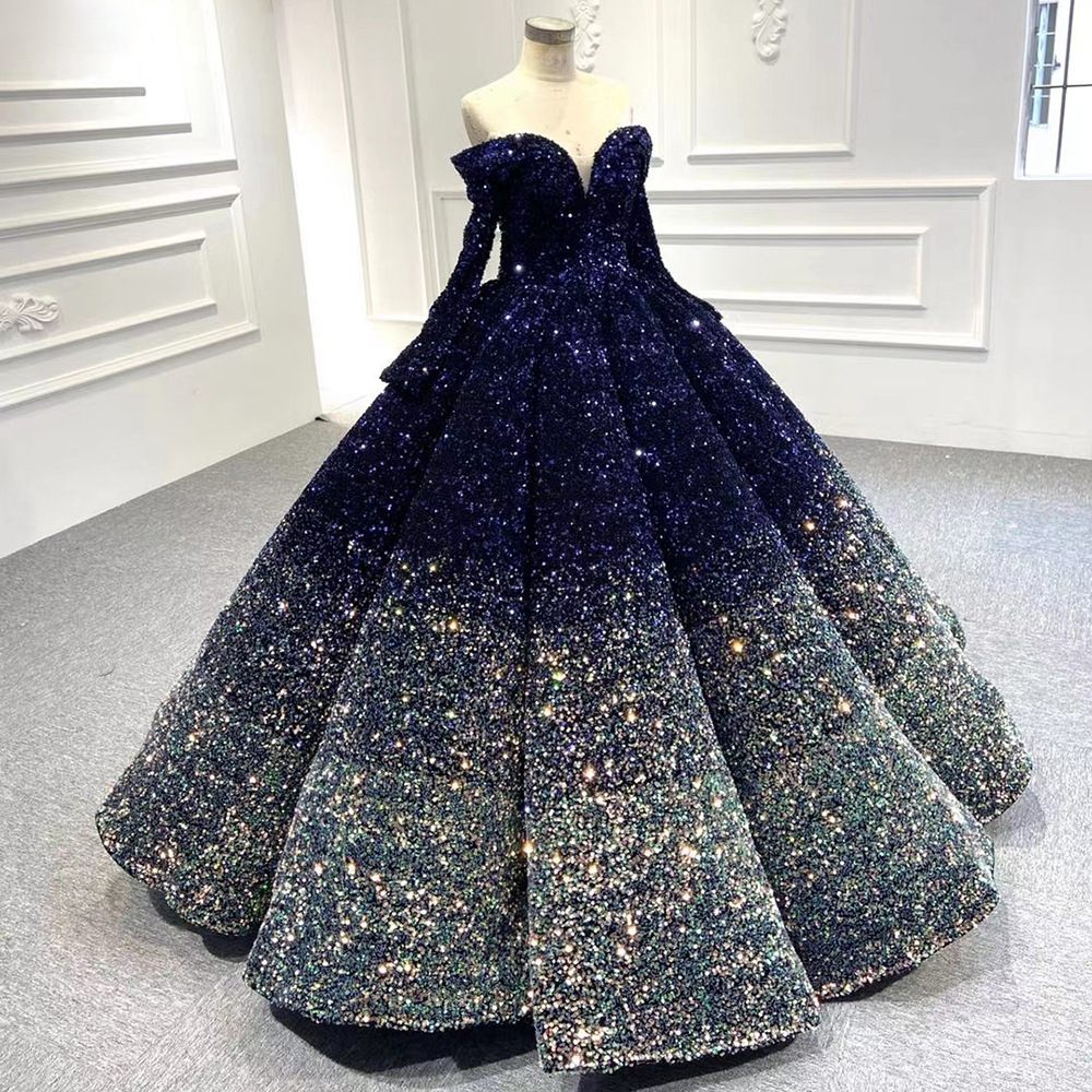 2022 New Arrivals Off Shoulder Long Sleeve Court Princess Dream Tutu Wedding Dress Bridal Gown Ball 