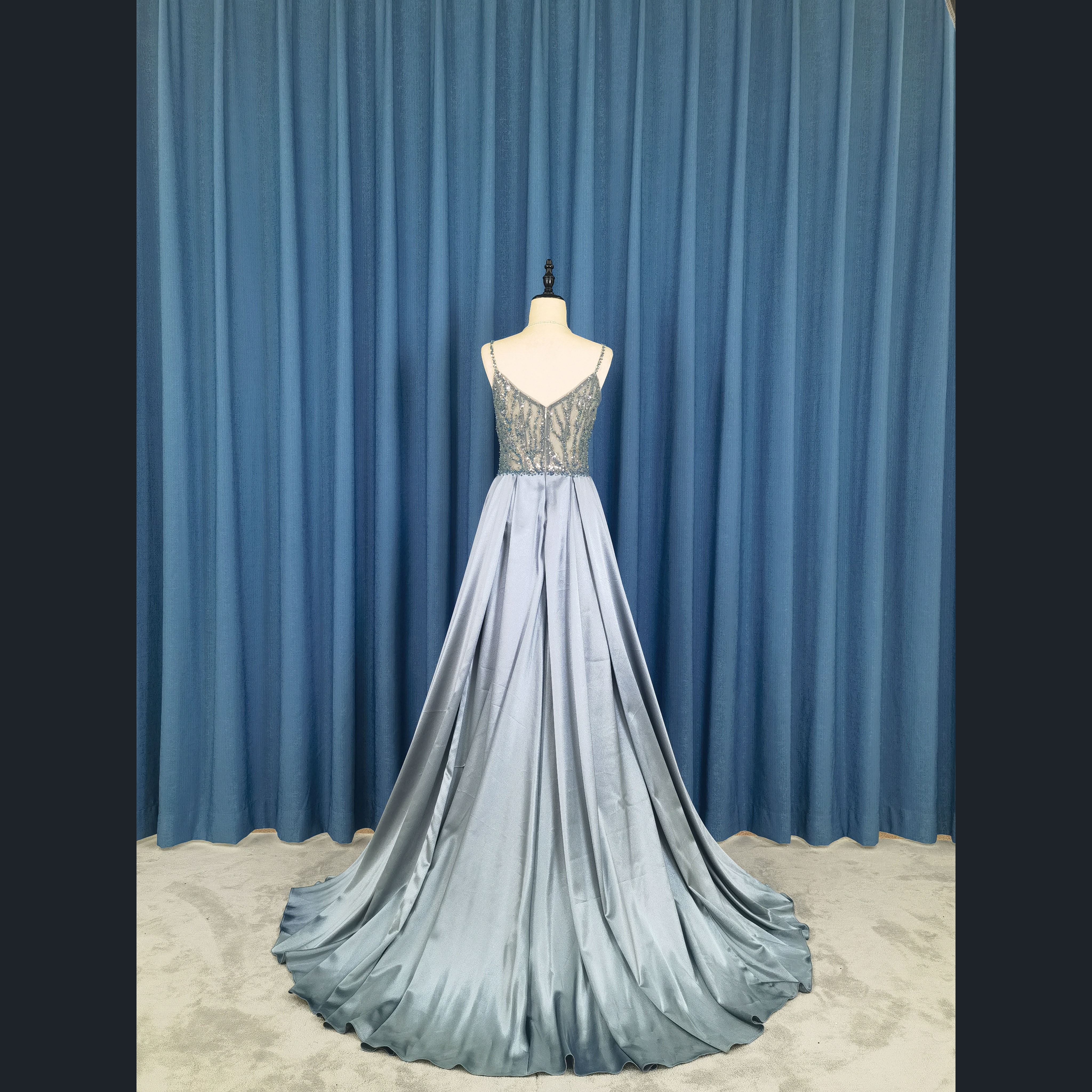 New Design 2022 Luxury Lace Strap Sexy Prom Dinner Dress Plus Size Elegant Women Evening Dress