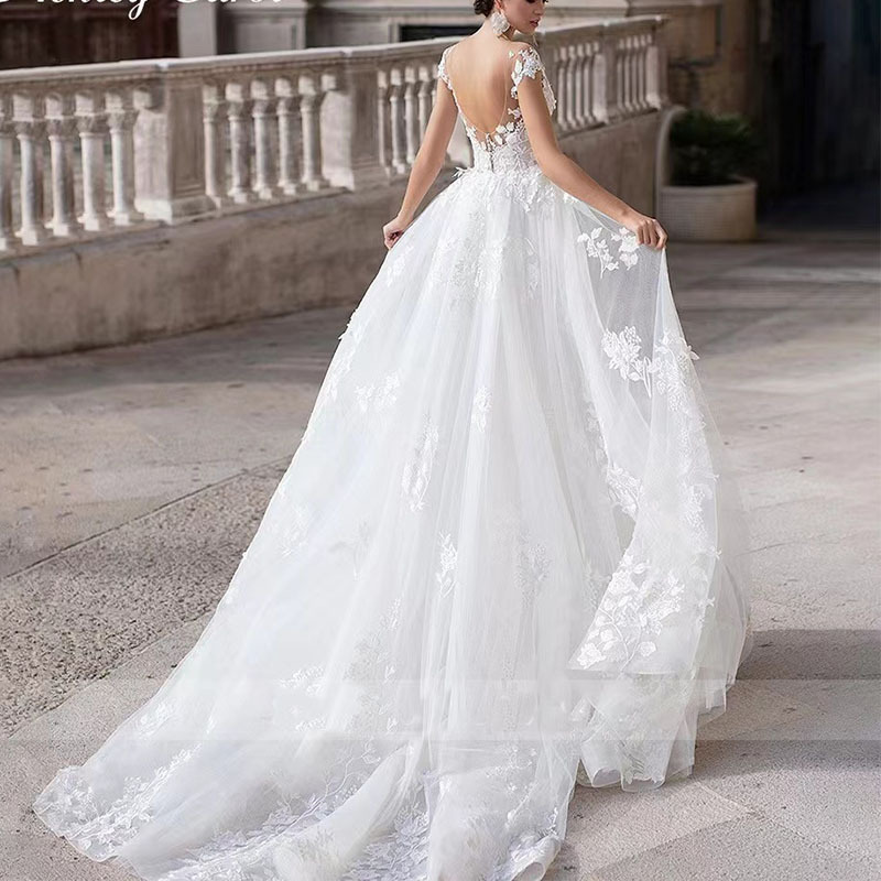 S1317F   2022  New sexy tube top v-neck floating yarn off-shoulder lace mermaid wedding dress bridal