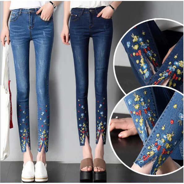Floral embroidery ripped jeans Blue Casual Pants