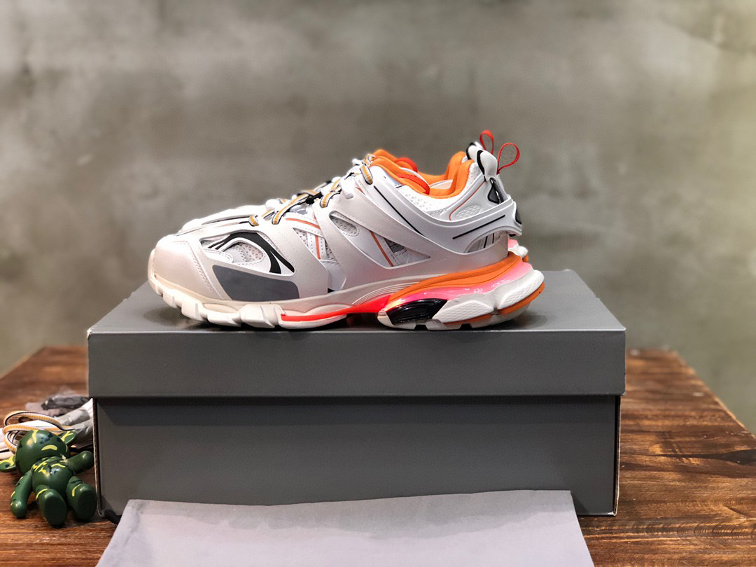 Original quality balanciag track s sneakers with Led light Men Women Running sport causal shoes