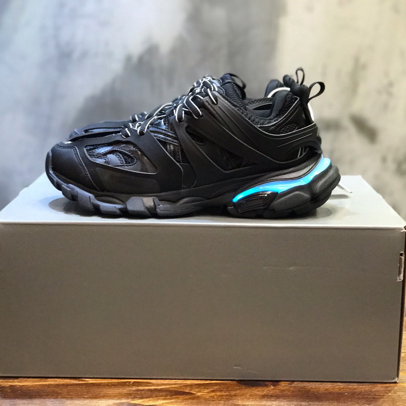 Original quality balanciag track s sneakers with Led light Men Women Running sport causal shoes
