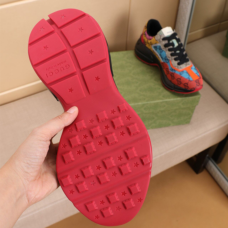 Wholesale men's leather low top sports shoes fashion running shoes