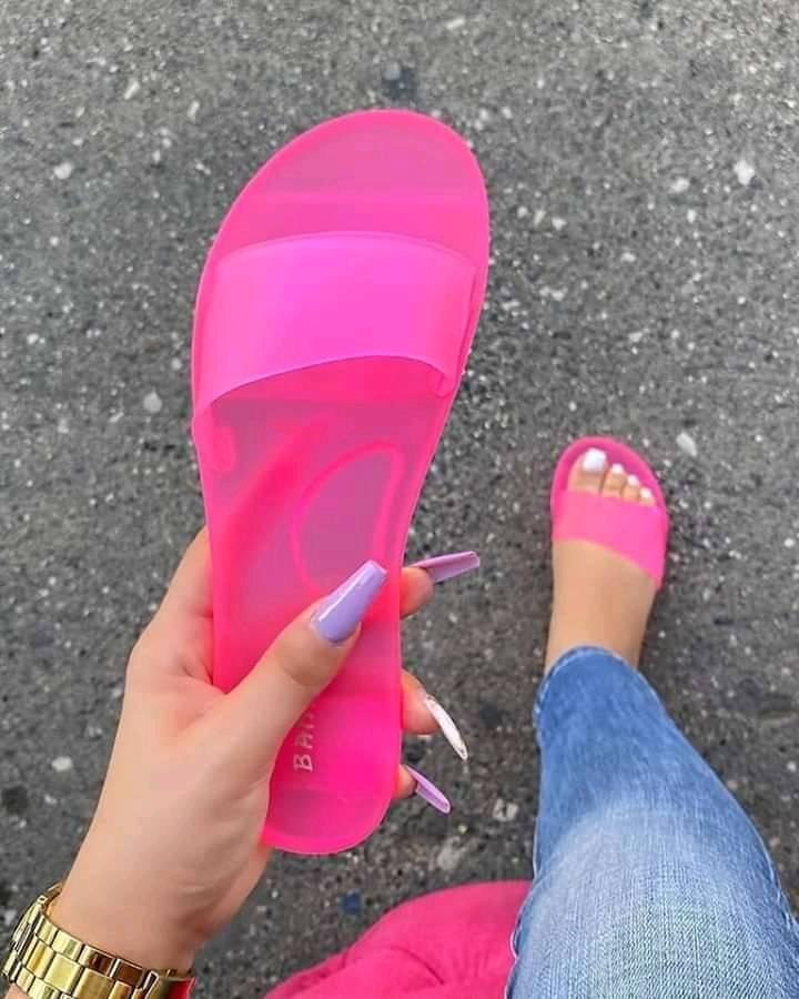 2022 Popular Women's slippers custom designer slid