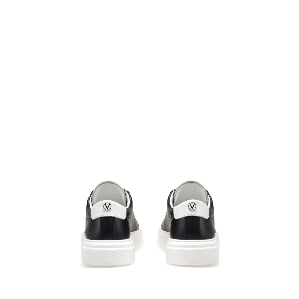 Original Valentino Shoes Fresh and Casual Street Style Lace-up Man Sneakers in Black and White Calf 