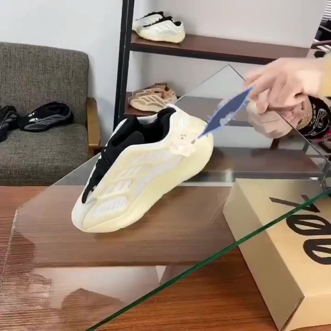 2022 Hi-Res Blue Original Arrival Designer Top Quality Reflective Breathable Yellow Yeezy 700 V3 Wal
