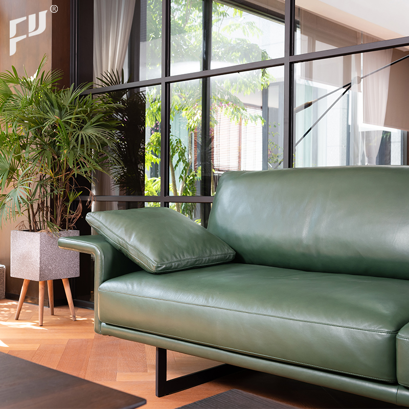 Foshan Supplier High Quality Modern Home Couches 3+4 Seater European Style Luxury Green Leather Sofa