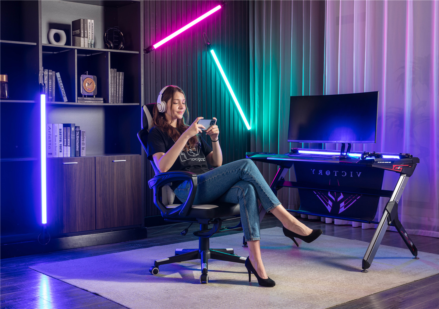 New Cool Mesh Gaming Chair Reclining Office Chair 