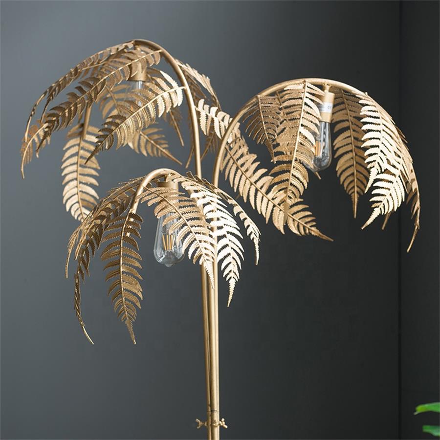 Wholesale Metal Palm Floor Light Decorative Modern Luxury Iron Palm Tree Gold Floor Standing Lamp fo