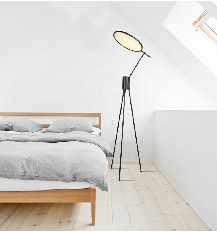 Newest Post Modern Nordic Creative Simple Luxury Design Tripod Floor Lamp For Living Room