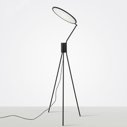 Newest Post Modern Nordic Creative Simple Luxury Design Tripod Floor Lamp For Living Room