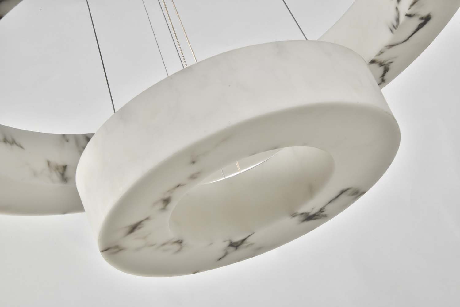 2022 new modern designer art deco luxury LED alabaster ring chandelier pendant lamp for home living 