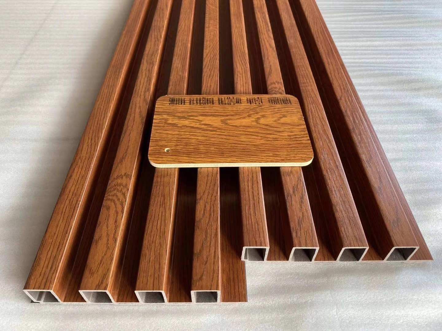 Wooden Grain PVC Wpc Wall Panels Designs for Decor
