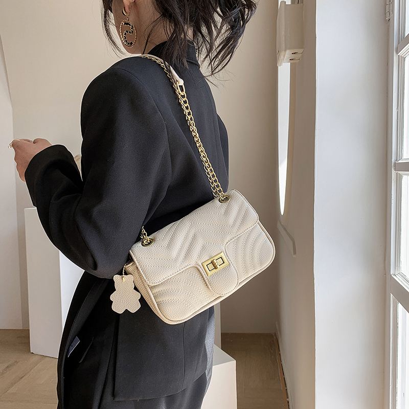 New Trend Luxury Designers Fashion Handbags Messenger Shoulder Bag Sling Bag Purses Pu Leather Chain