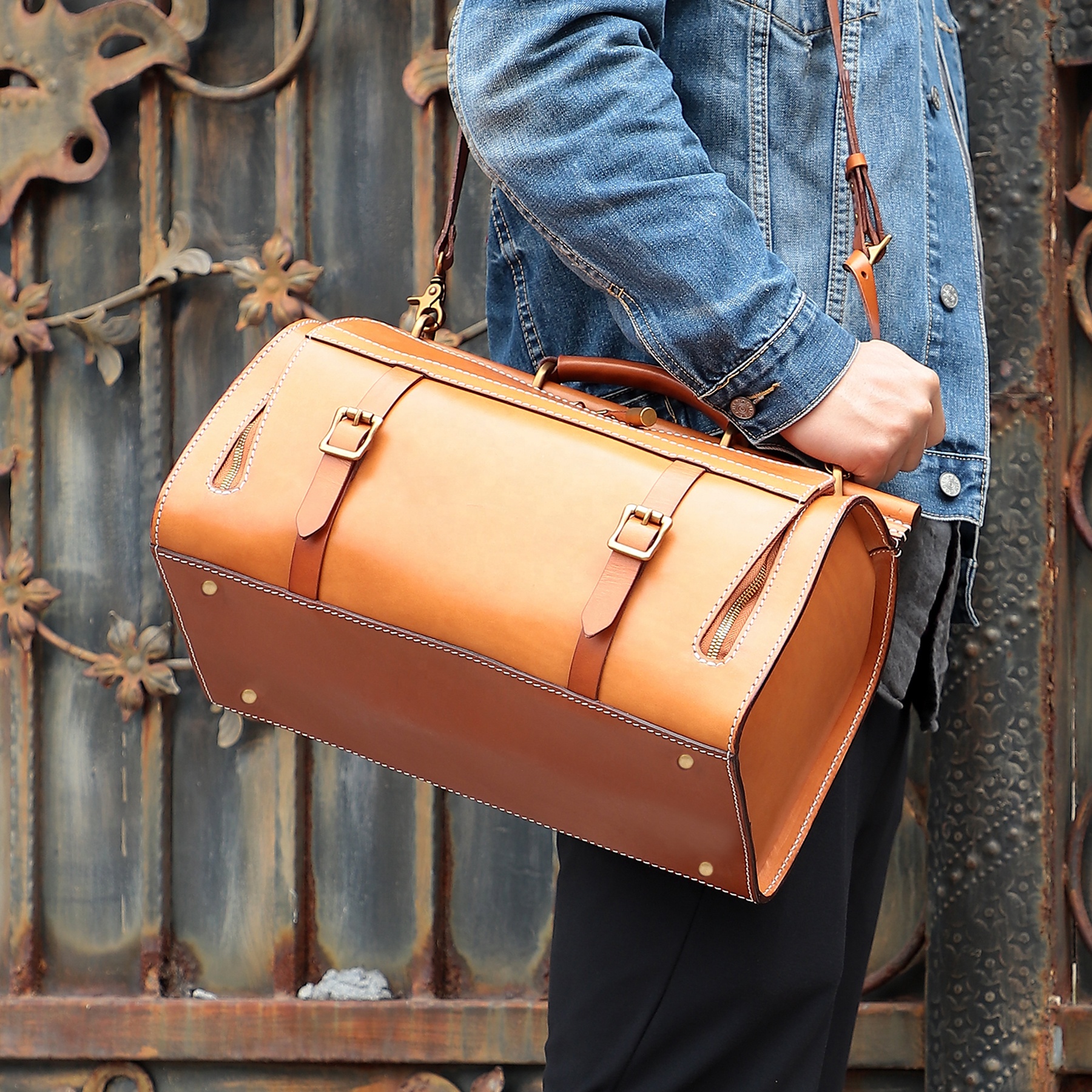Fashion Luggage Bag Travel Tote Handbags Outdoor Weekender Shoulder Luggage Waterproof Sports Genuin