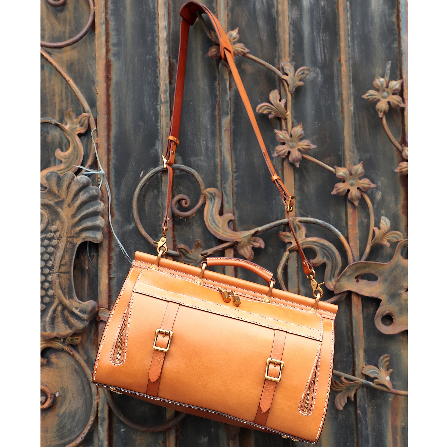 Fashion Luggage Bag Travel Tote Handbags Outdoor Weekender Shoulder Luggage Waterproof Sports Genuin