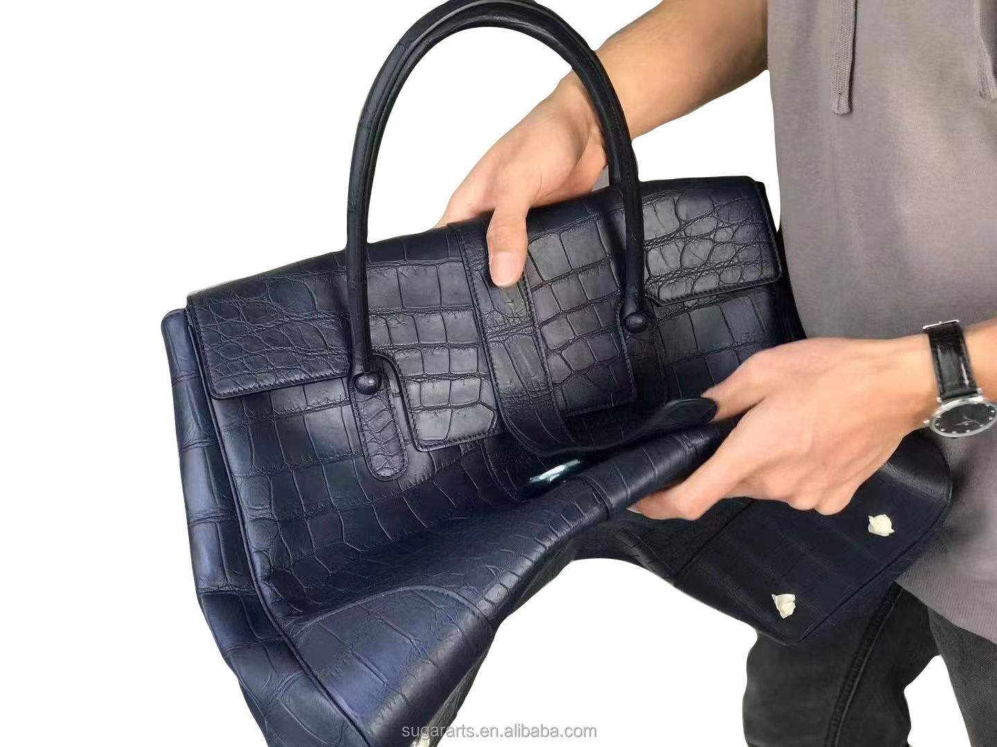 The new fashion travel bag high-capacity neutral gender bags Navy blue mixed crocodile embossed bag