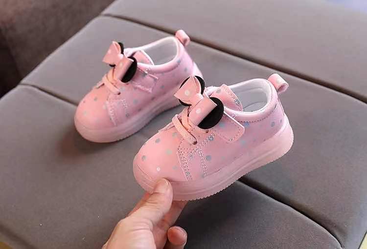 Wholesale Butterfly LED Light Children's Casual Sh