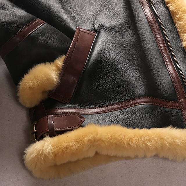 Factory Custom Winter Oil Wax Horse Fur Lapel Air Flying Wings B3 Sheep Fur Men's Bomber Jackets