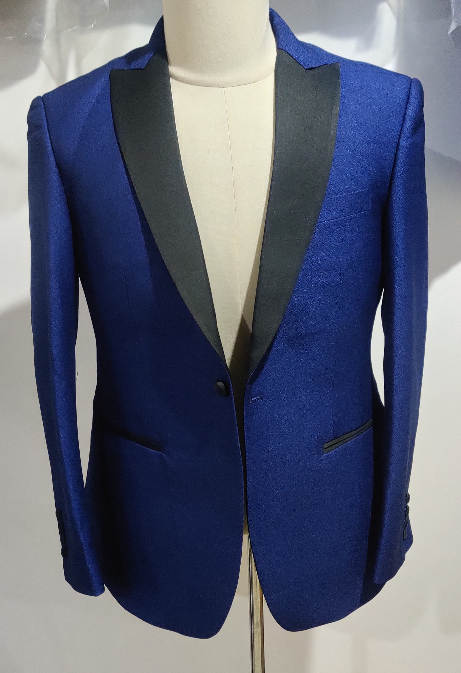 Men's Fashion  Leisure  Business Printed Jacket and Dress for Men Suit