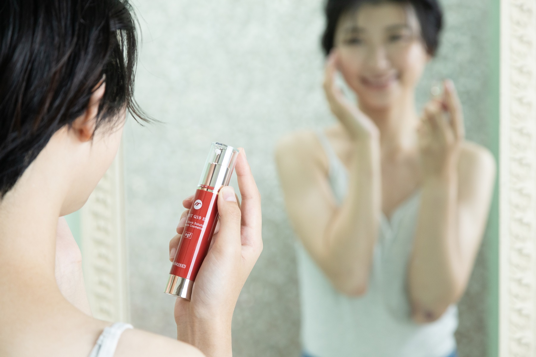 Anti-oxidation freckle firming and tightening fine custom skin care