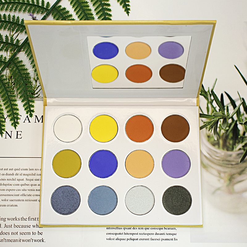 Private label vegan makeup cosmetics eyeshadow pal