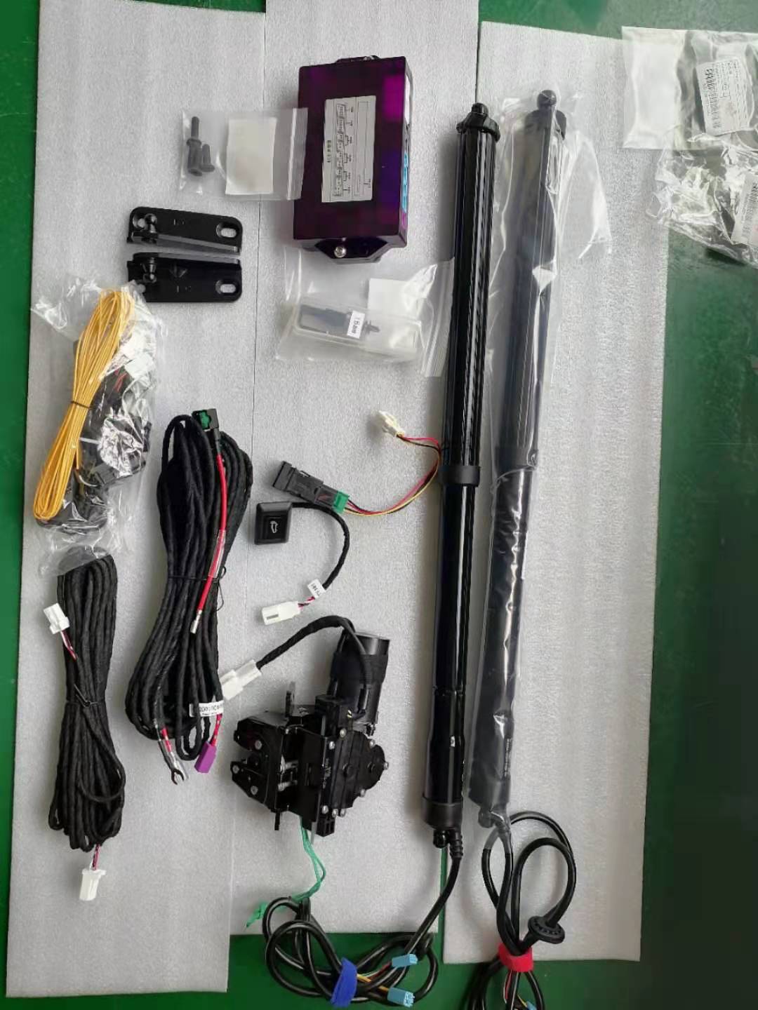 car parts electric tailgate strut AUTO TAILGATE SYSTEM installed For Lexus NX RX