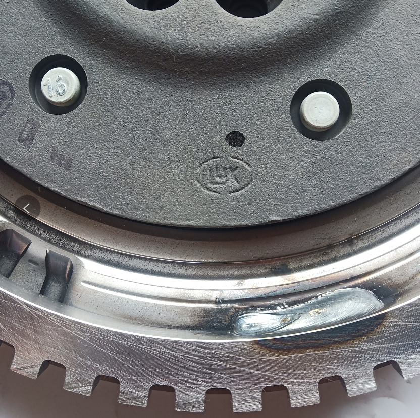 AUTO PARTS SPARES 1066001240 flywheel assembly for Geely Emgrand EC7 HOTSALE ORIGINAL
