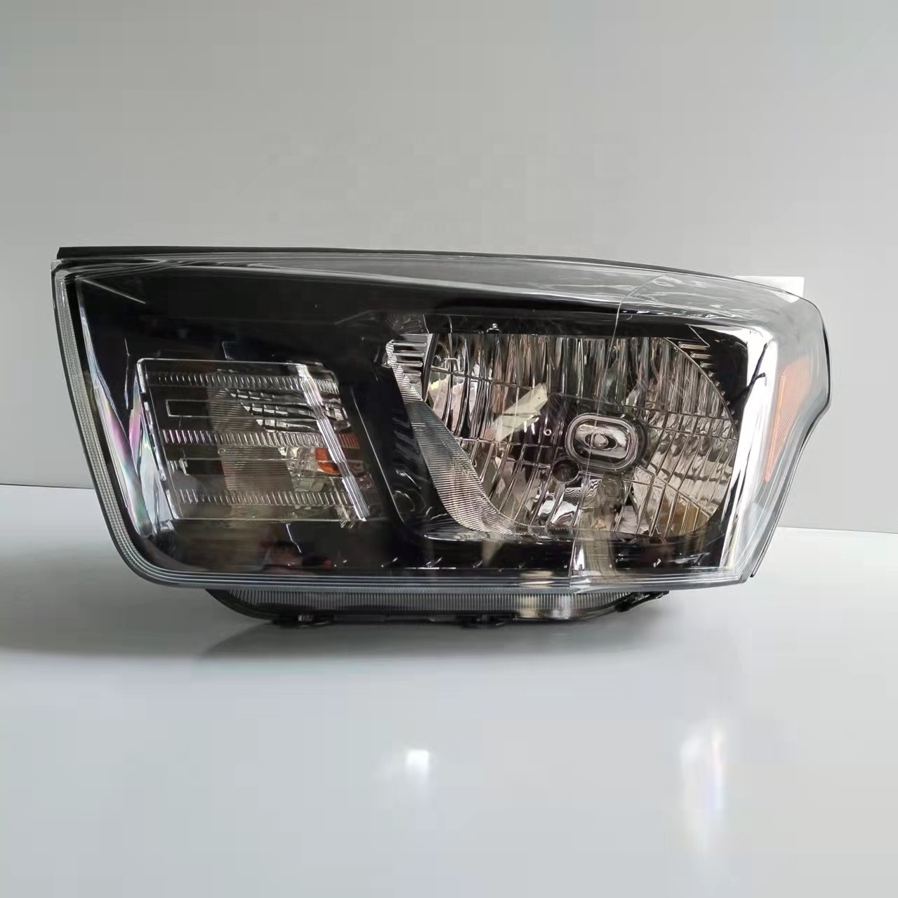 Korea Auto Parts SSANGYONG Left and right front he
