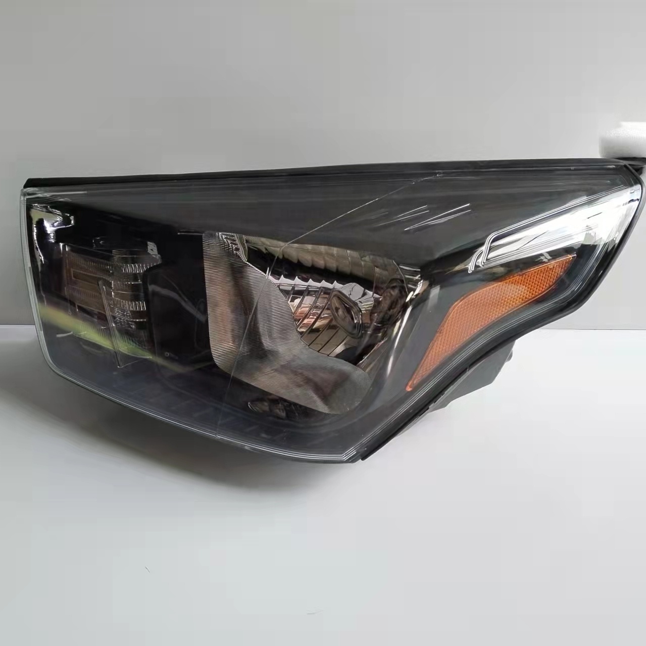 Korea Auto Parts SSANGYONG Left and right front he
