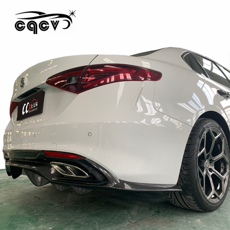 Hight quality body kit for Alfa Romeo auto parts rear bumper and carbon fiber rear diffuser rear spo