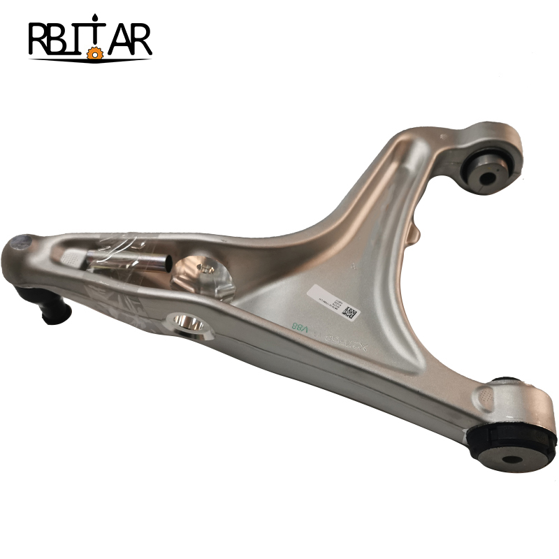 Auto Spare Parts Car Lower Control Arm OEM 670107802 For Maserati Quattroporte